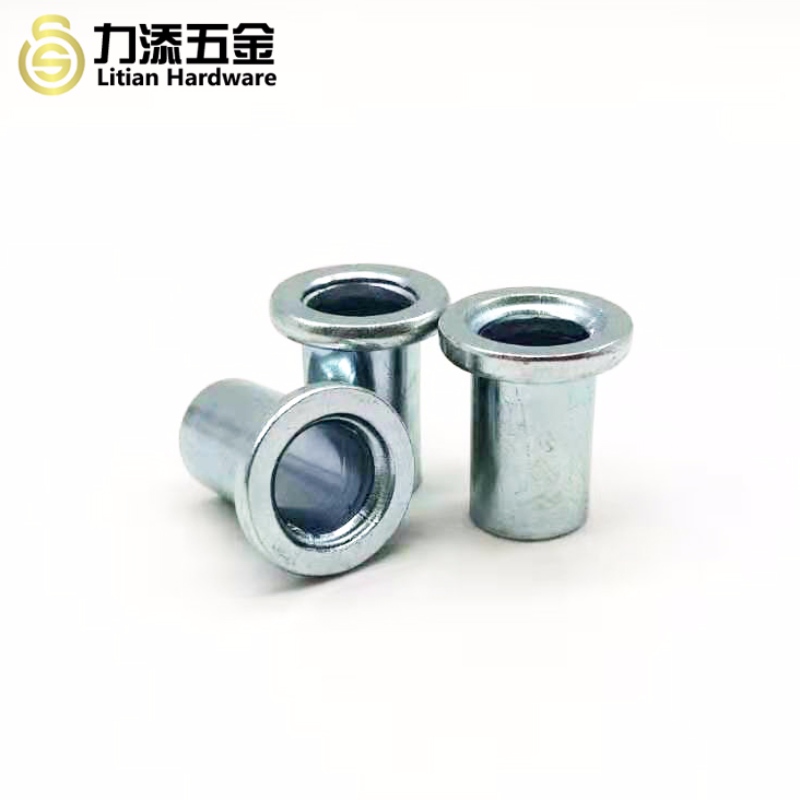 Manicotto cilindrico di tipo T in acciaio al carbonio zincato non standard